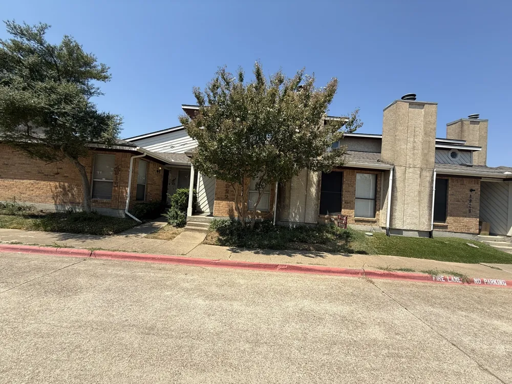 4922 Rolling Vista Mesquite, TX 75150