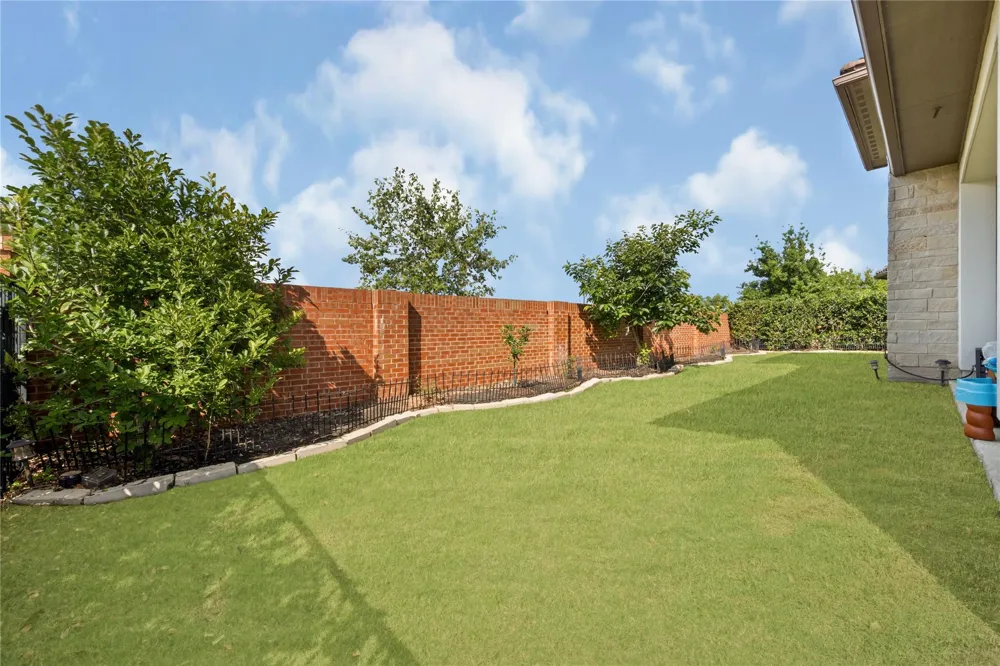 5014 Galahad Court Missouri City, TX 77459