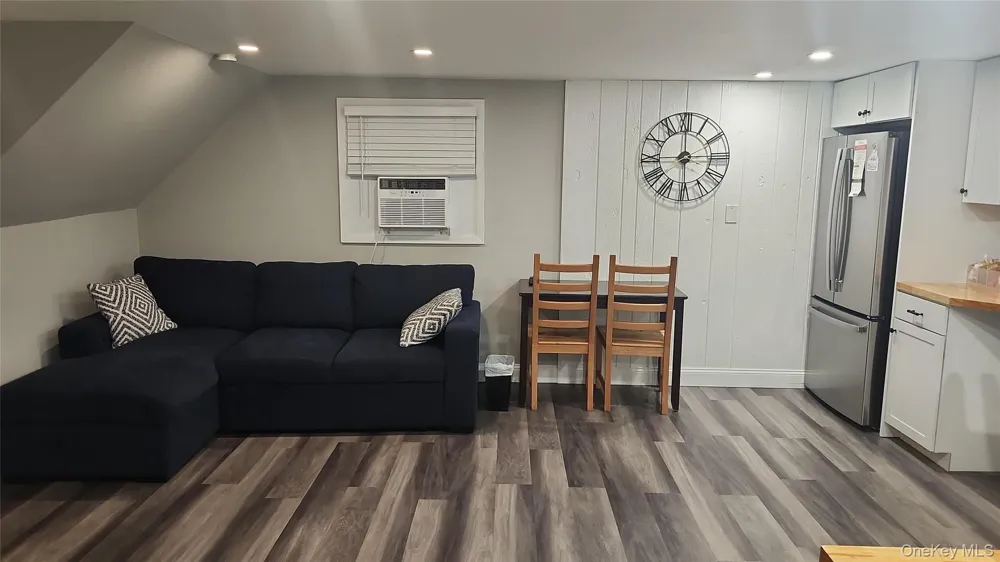 1530 Herzel Boulevard West Babylon, NY 11704