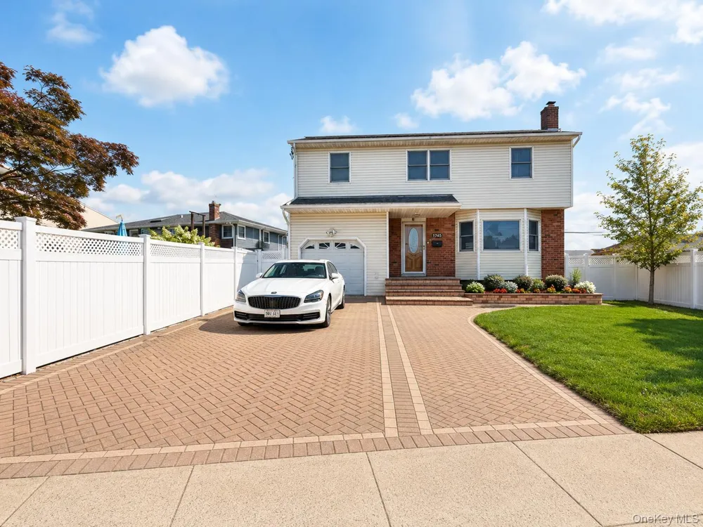 1745 Bellmore Avenue Bellmore, NY 11710