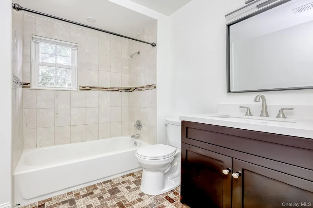 38 Somerset Drive Suffern, NY 10901