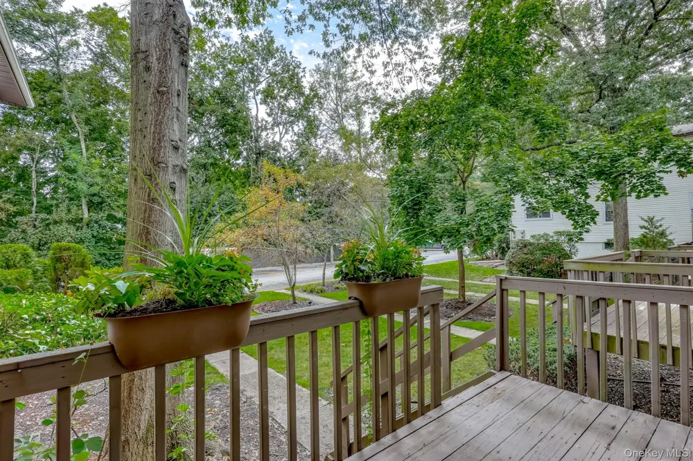 38 Somerset Drive Suffern, NY 10901