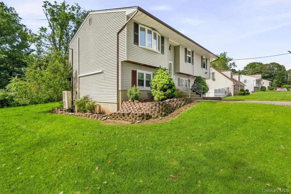 2 Maple Avenue Orangeburg, NY 10962