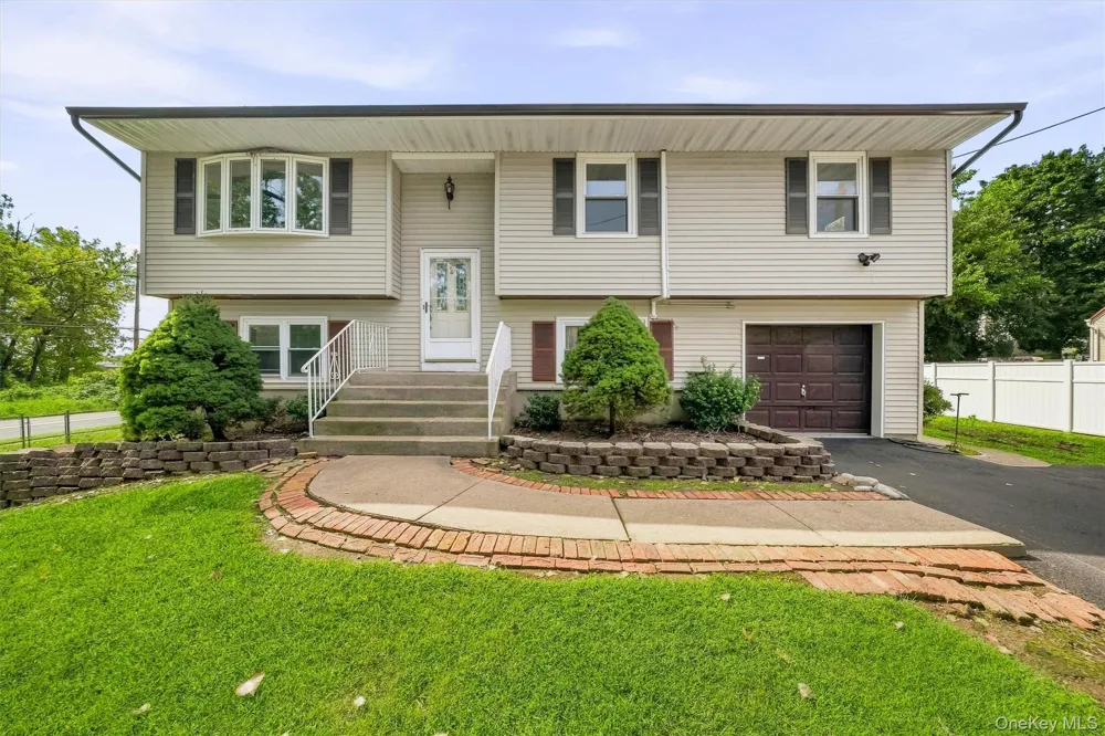 2 Maple Avenue Orangeburg, NY 10962
