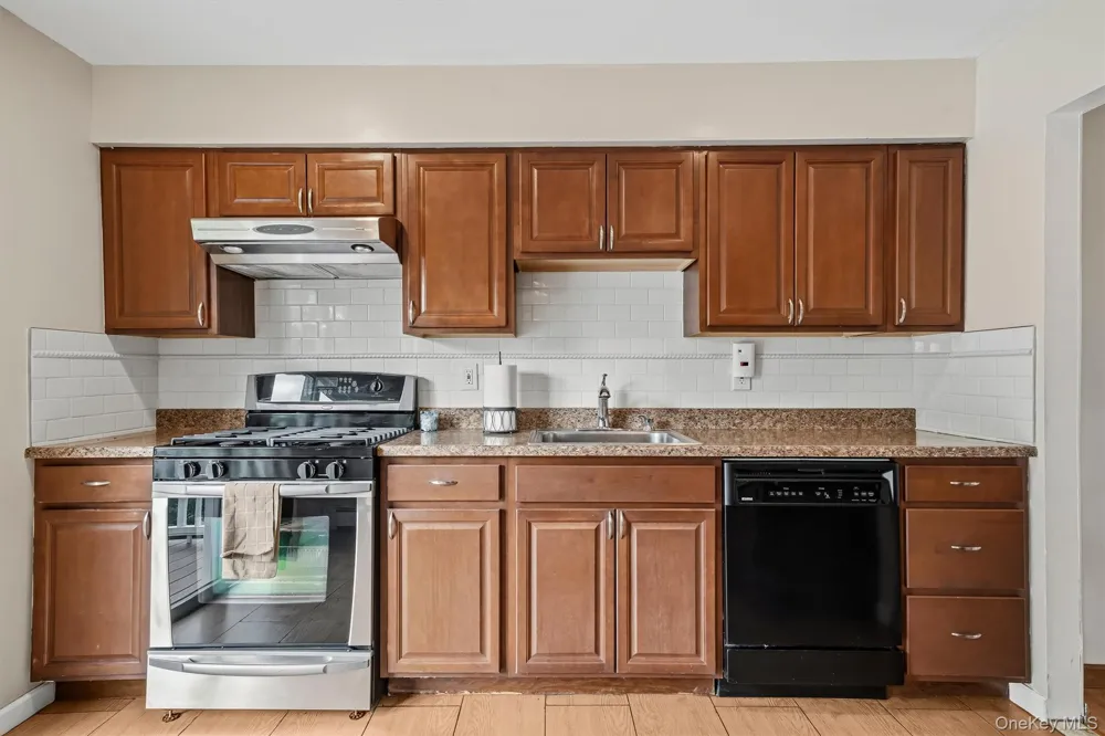 2 Maple Avenue Orangeburg, NY 10962