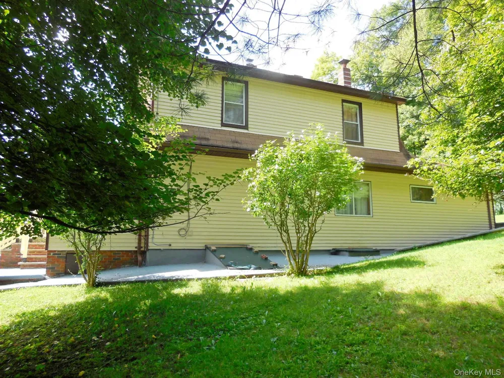 47 Ministers Flats Road Wurtsboro, NY 12790