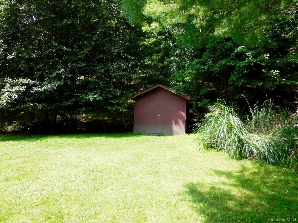 47 Ministers Flats Road Wurtsboro, NY 12790