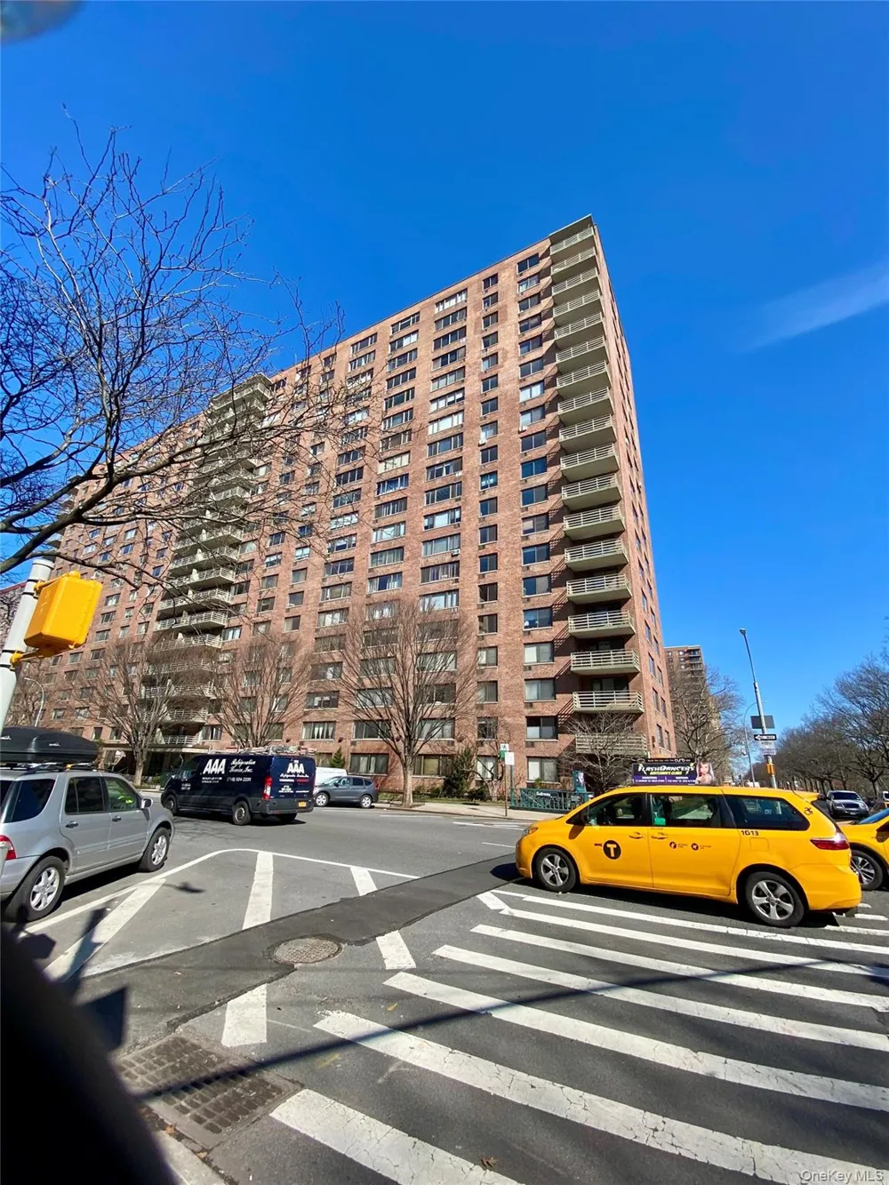 372 Central Park W #20L New York (Manhattan), NY 10025