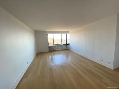 372 Central Park West #20L