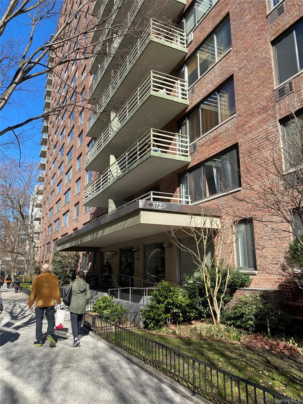 372 Central Park W #20L New York (Manhattan), NY 10025