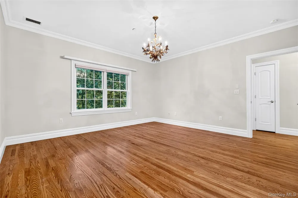 4105 Fred Ill Jr Court Pearl River, NY 10965
