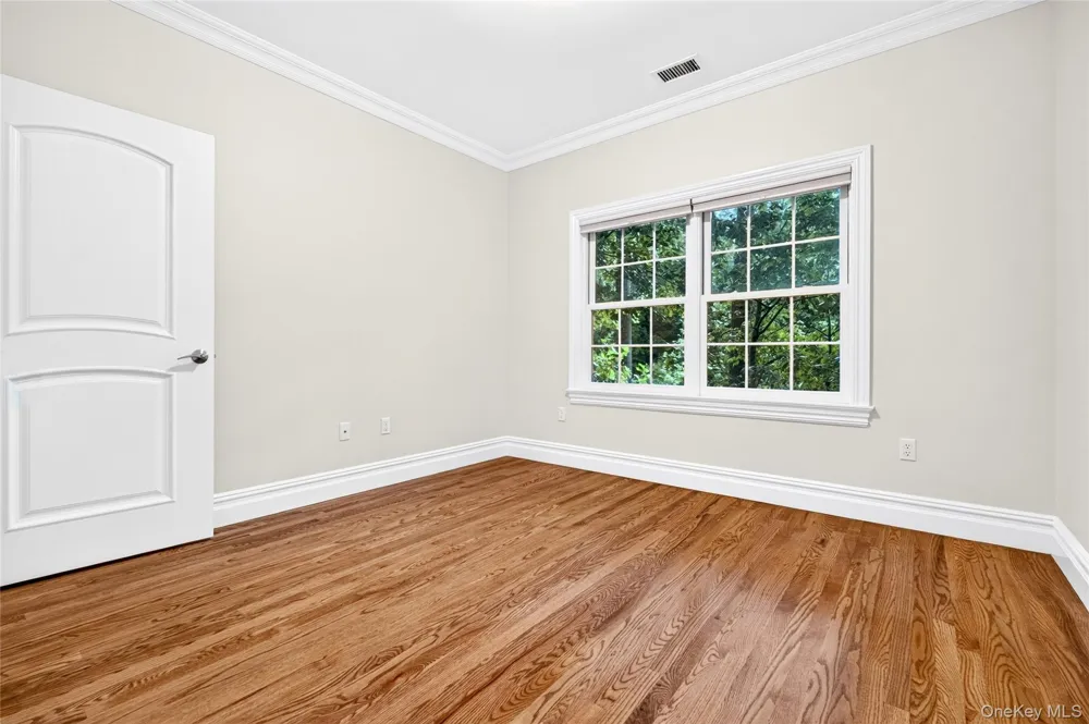 4105 Fred Ill Jr Court Pearl River, NY 10965