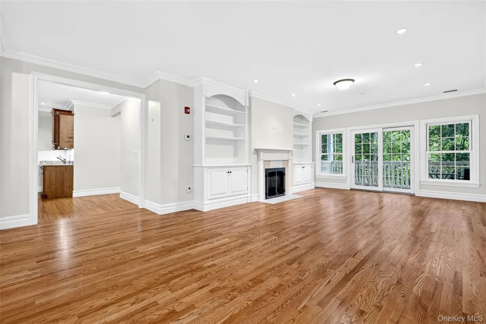 4105 Fred Ill Jr Court Pearl River, NY 10965