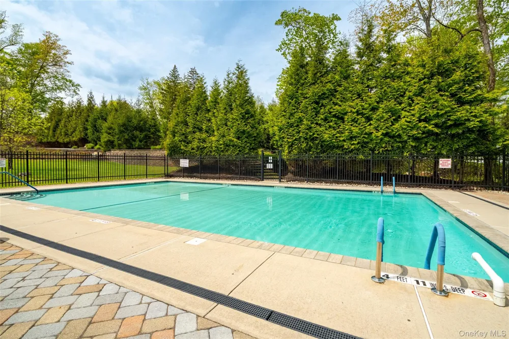 4105 Fred Ill Jr Court Pearl River, NY 10965