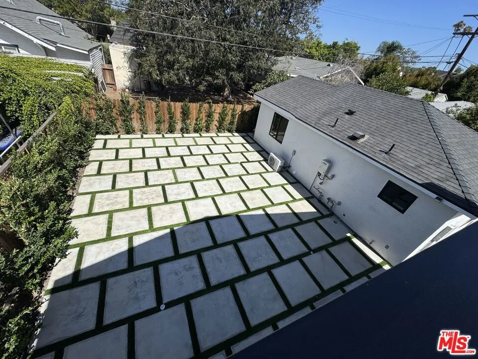 3121 Oakhurst Avenue Los Angeles, CA 90034