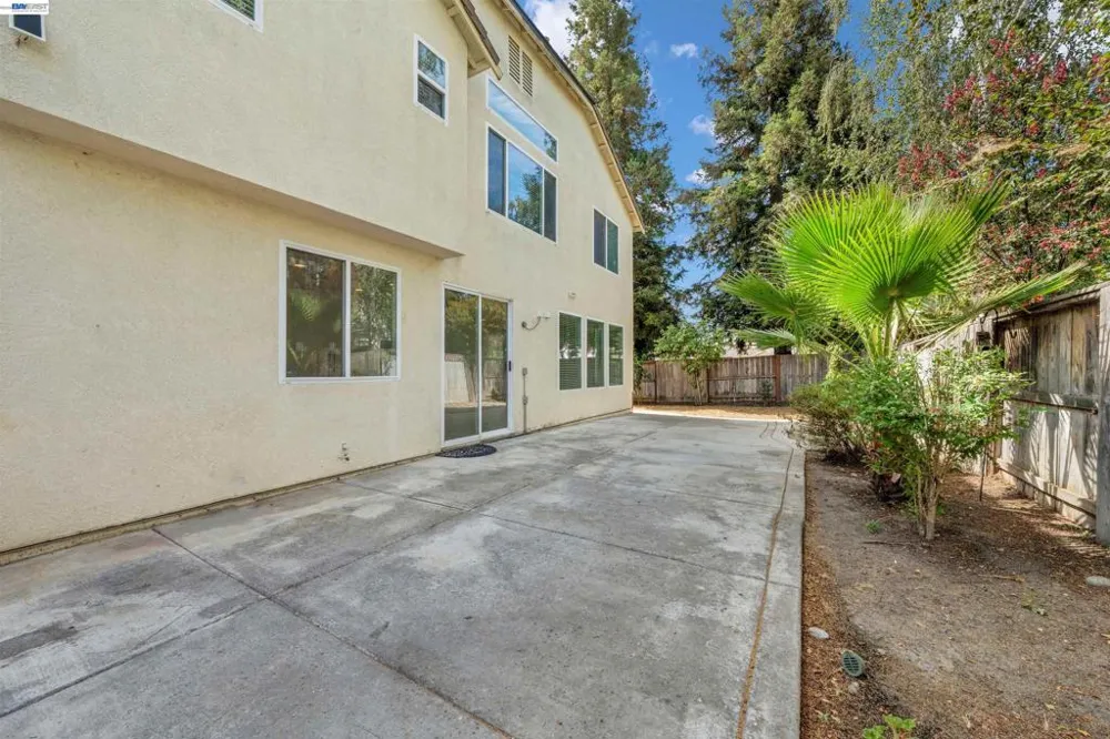 10324 Almanor Cir Stockton, CA 95219
