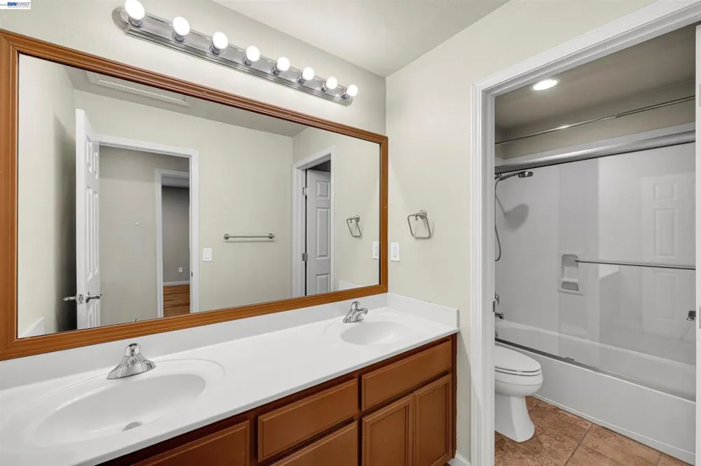 10324 Almanor Cir Stockton, CA 95219