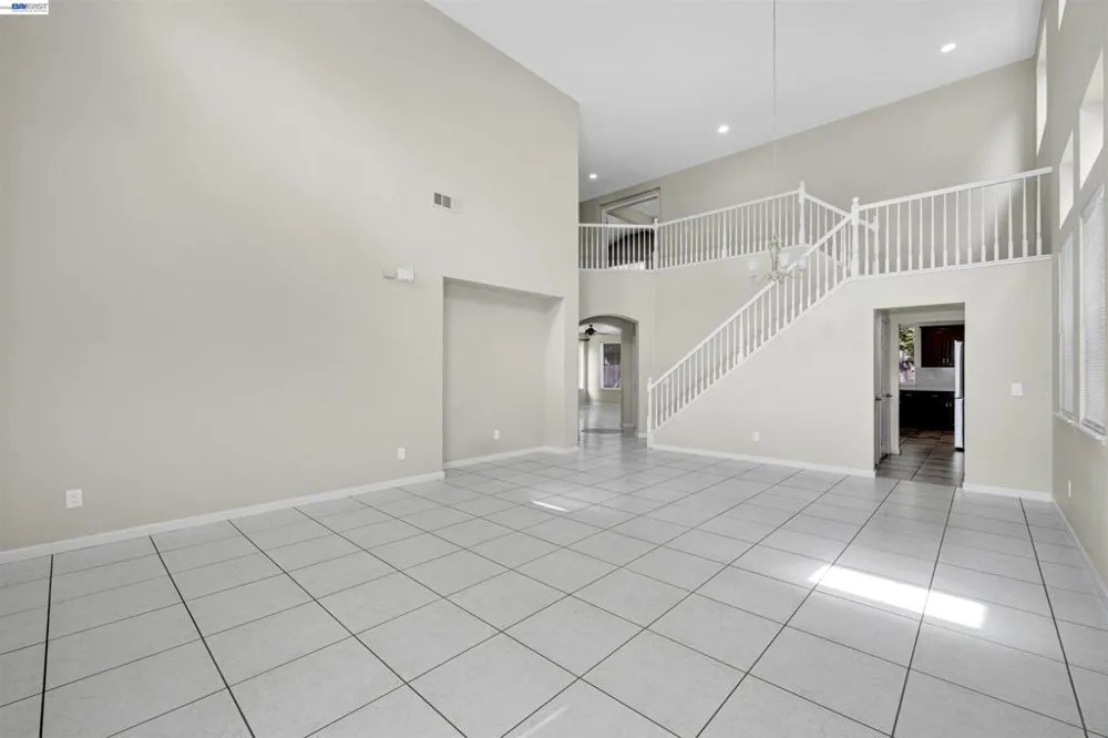 10324 Almanor Cir Stockton, CA 95219