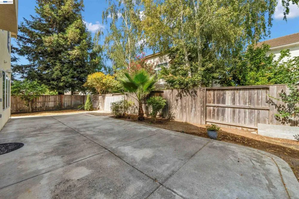 10324 Almanor Cir Stockton, CA 95219