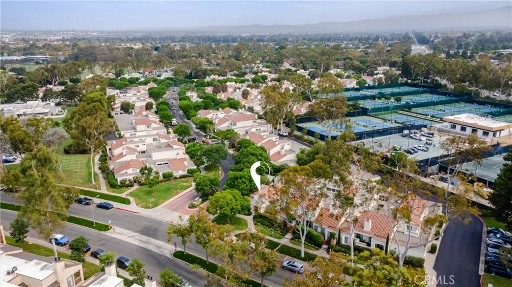 2 Morena #4 Irvine, CA 92612