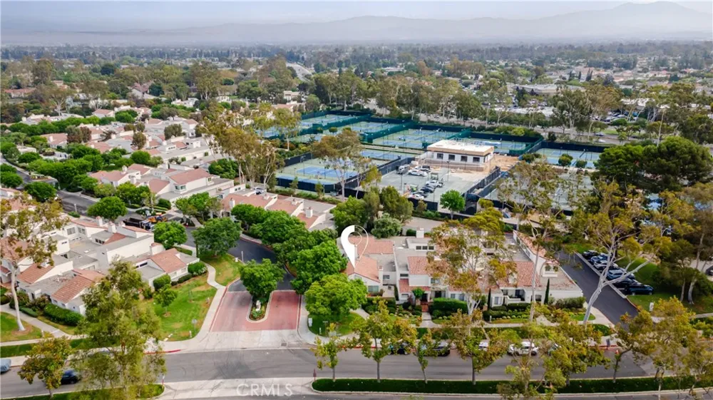 2 Morena #4 Irvine, CA 92612