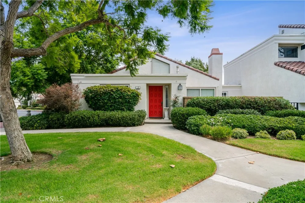 2 Morena #4 Irvine, CA 92612