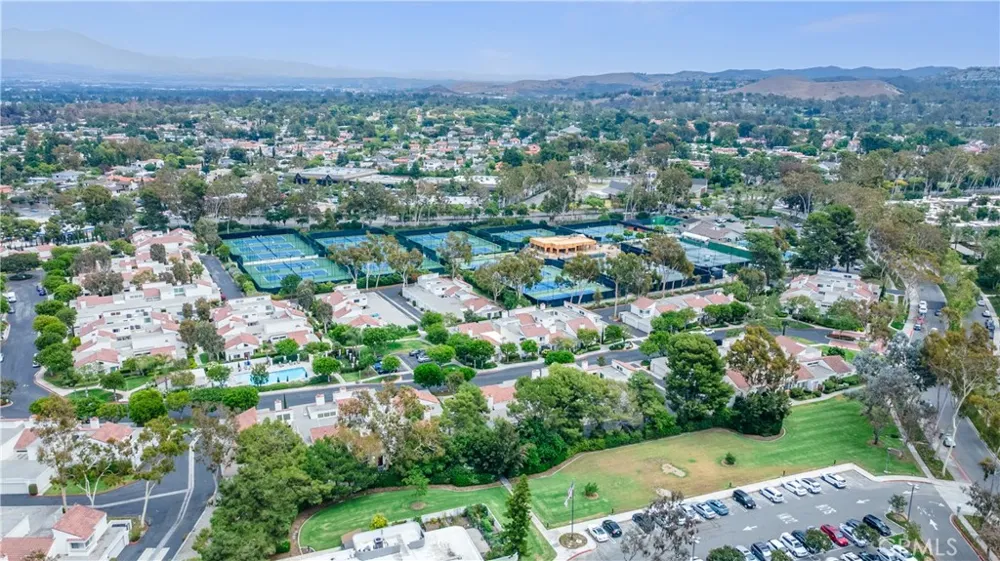 2 Morena #4 Irvine, CA 92612