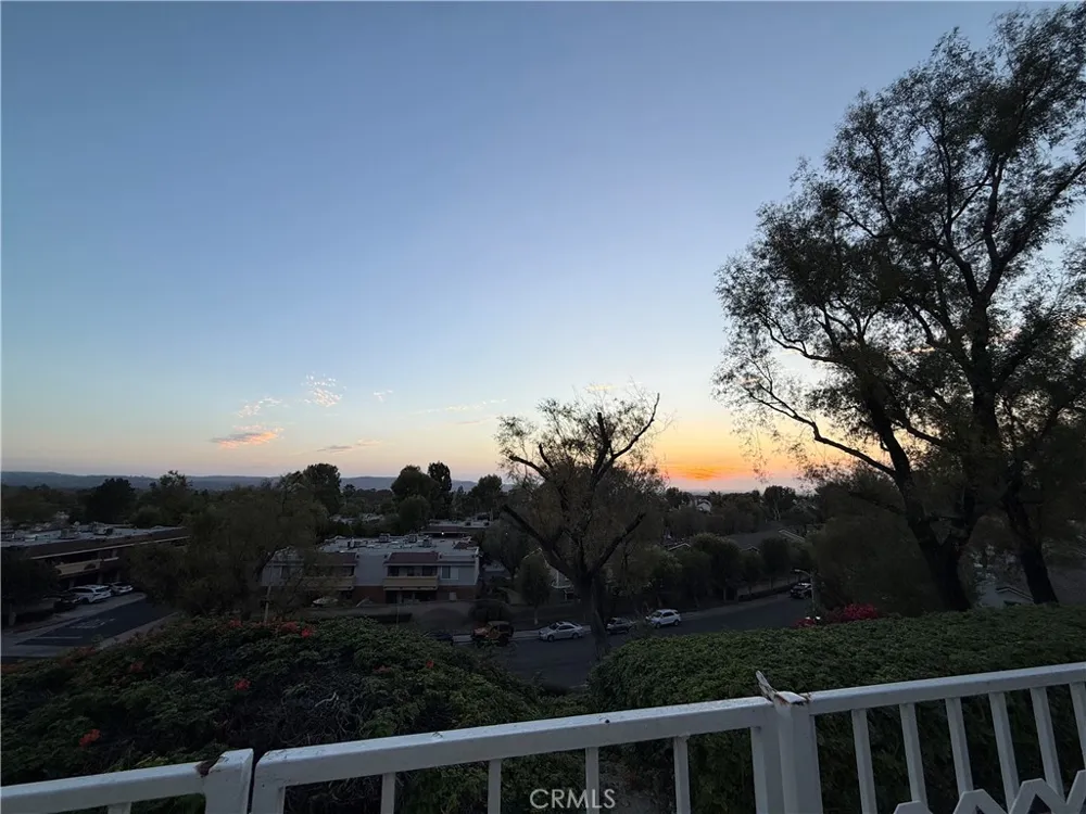 21061 Jenner Lake Forest, CA 92630