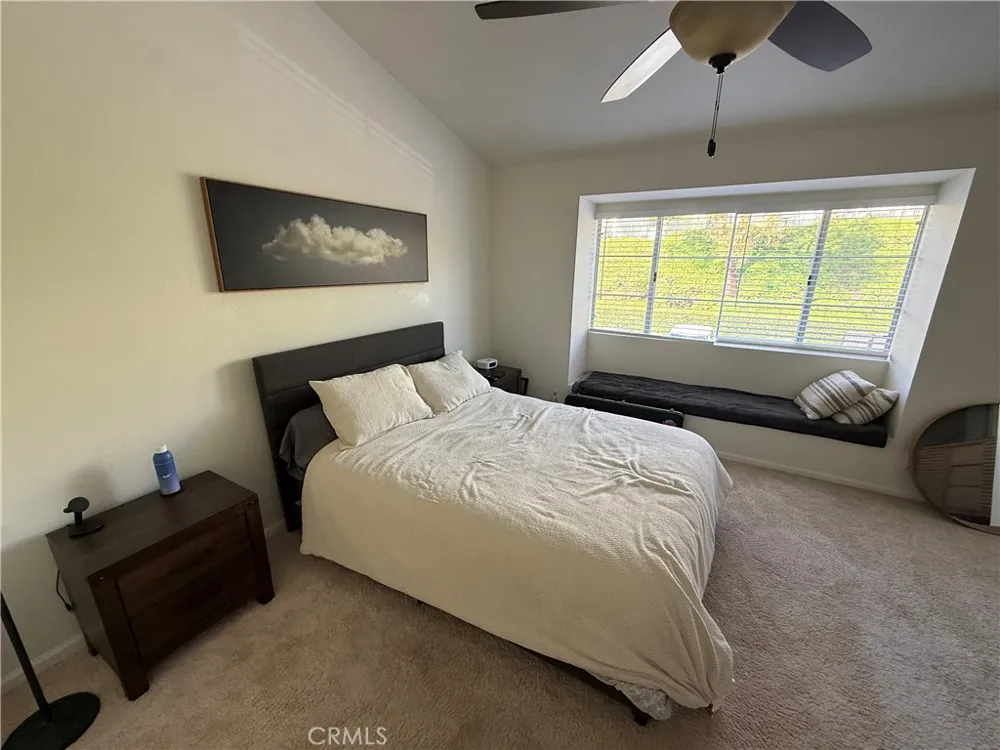 21061 Jenner Lake Forest, CA 92630