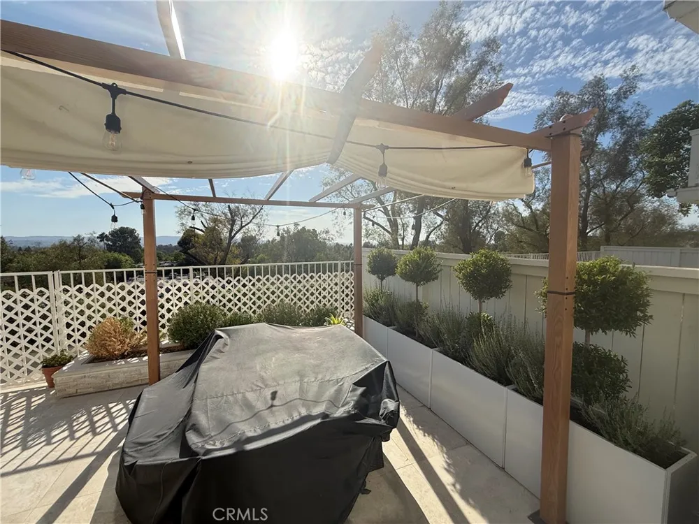 21061 Jenner Lake Forest, CA 92630