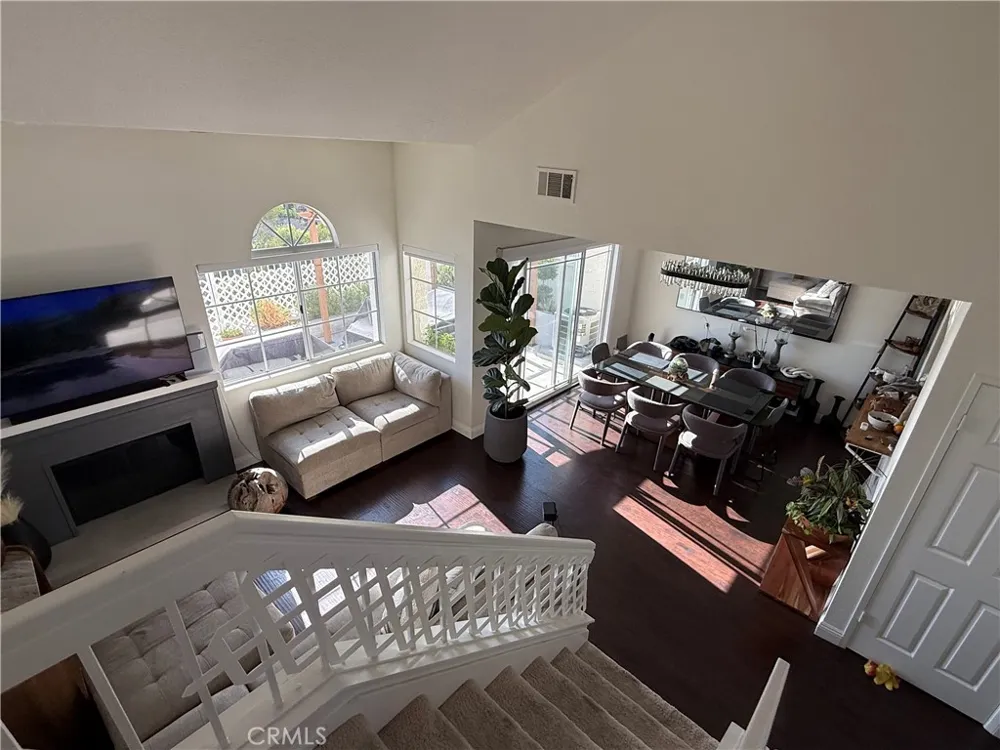 21061 Jenner Lake Forest, CA 92630