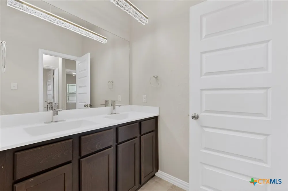 1239 Loma ranch Ranch New Braunfels, TX 78132