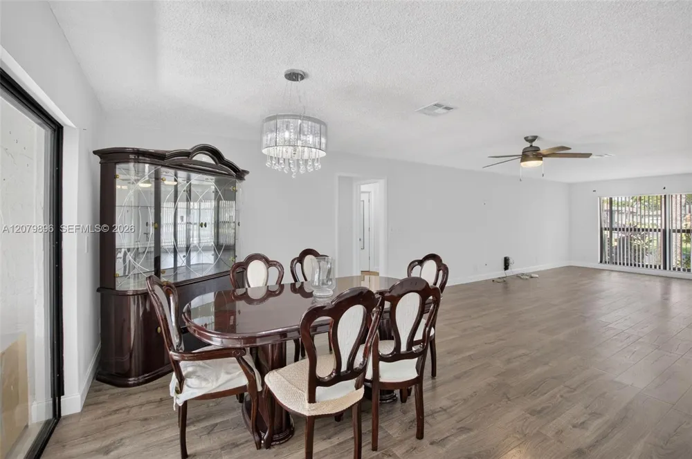 10086 Eaglewood Rd #B Boynton Beach, FL 33436