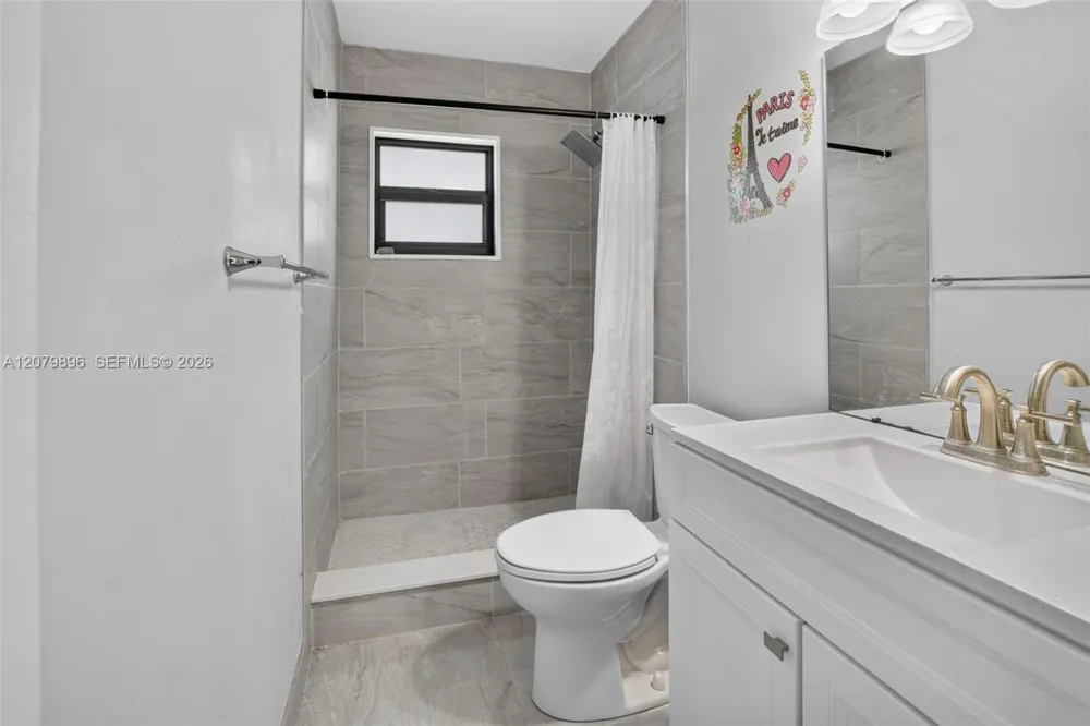 10086 Eaglewood Rd #B Boynton Beach, FL 33436