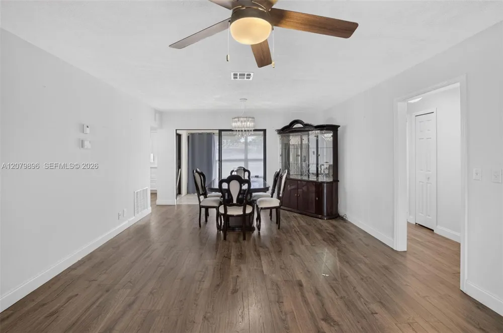 10086 Eaglewood Rd #B Boynton Beach, FL 33436