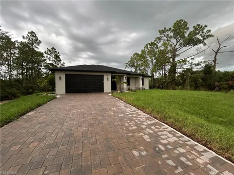 3110 17th Street W