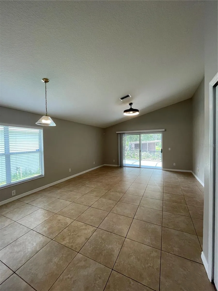 15150 SHAW ROAD Tampa, FL 33625