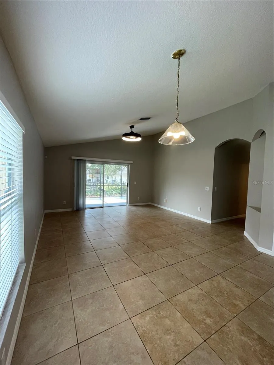 15150 SHAW ROAD Tampa, FL 33625