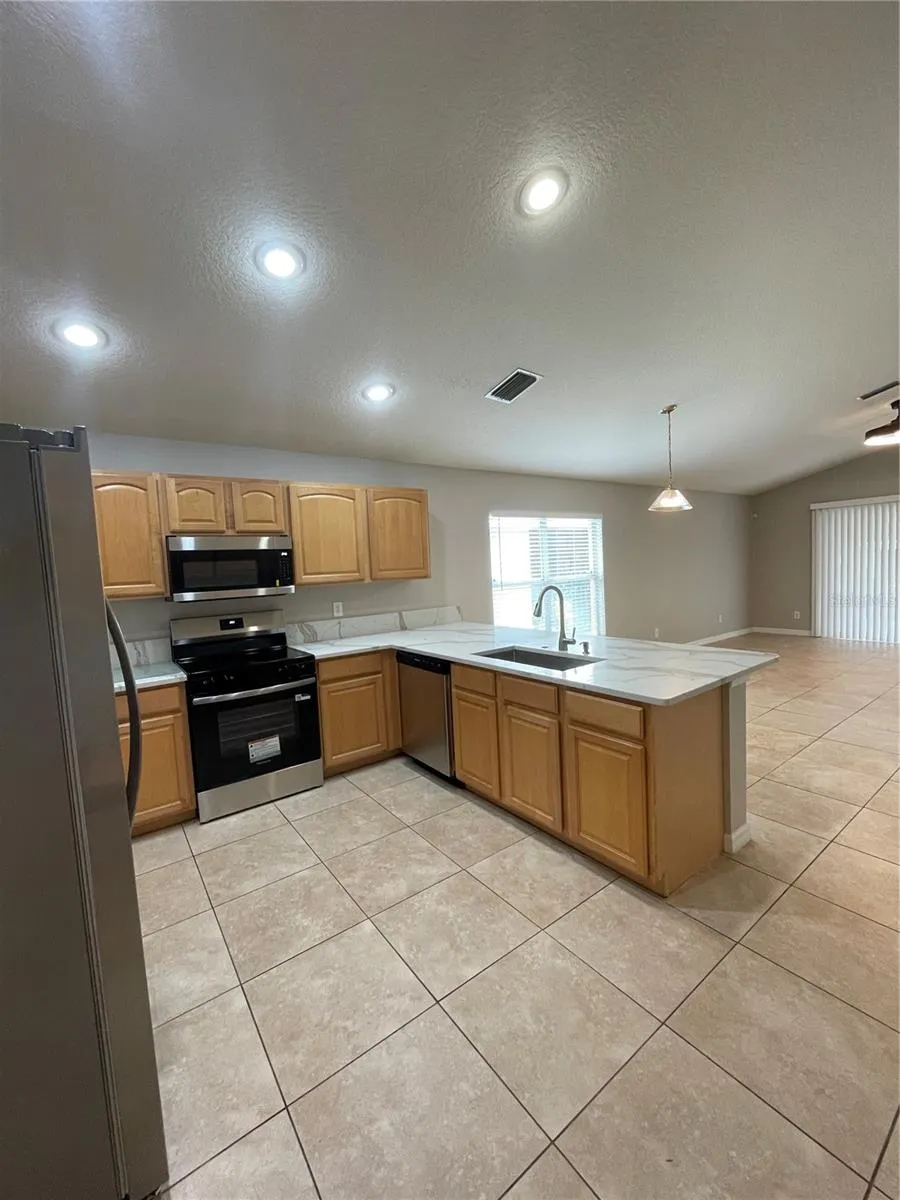 15150 SHAW ROAD Tampa, FL 33625