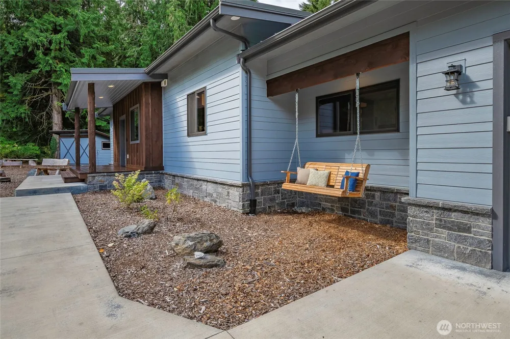 697 Axelson Road Bellingham, WA 98229