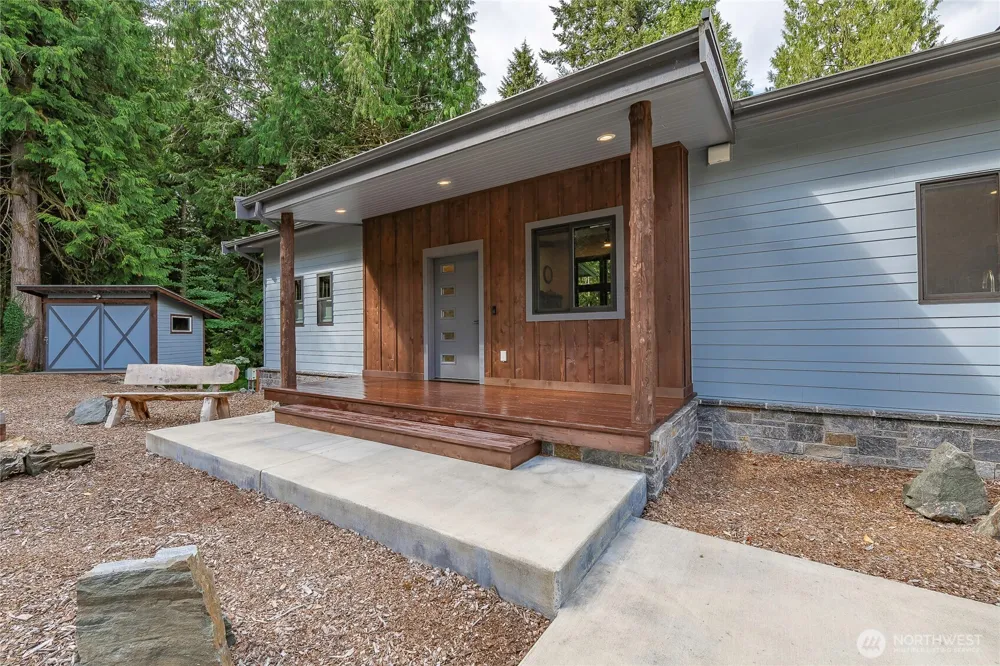 697 Axelson Road Bellingham, WA 98229