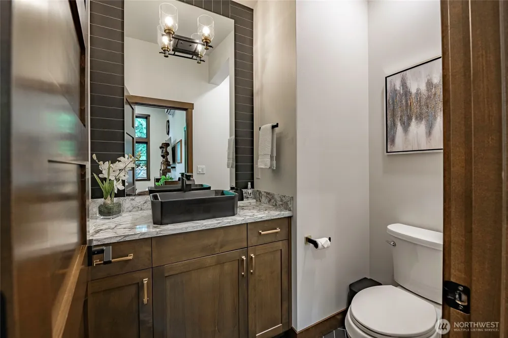 697 Axelson Road Bellingham, WA 98229