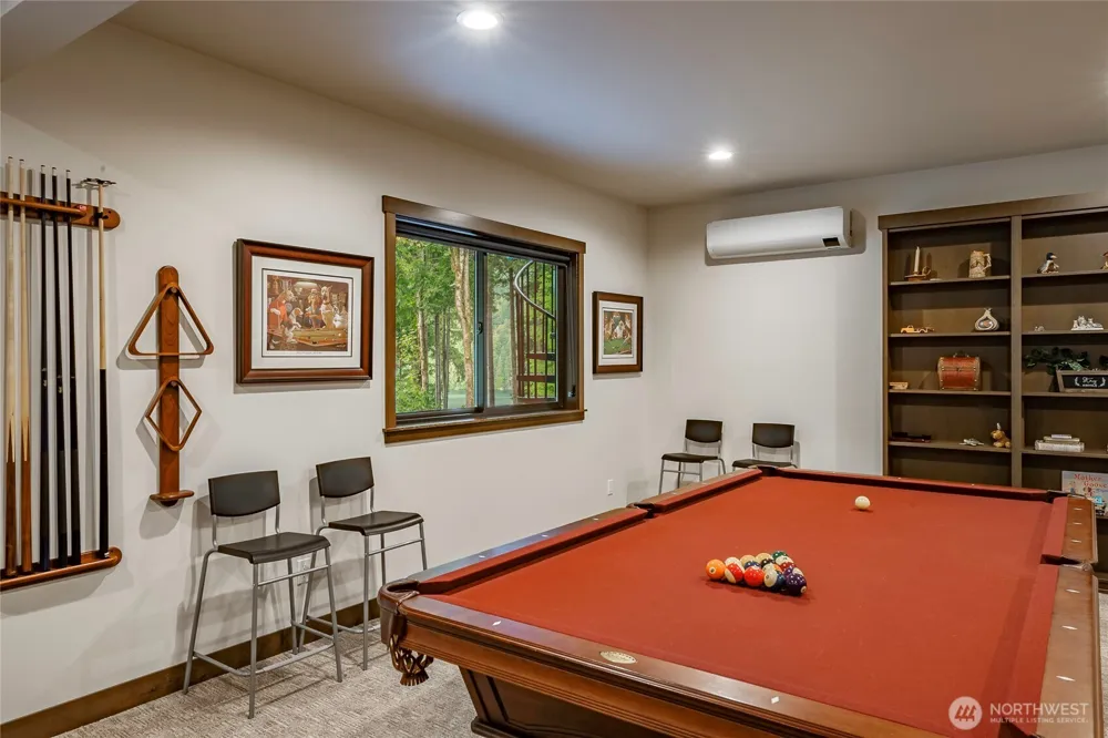 697 Axelson Road Bellingham, WA 98229