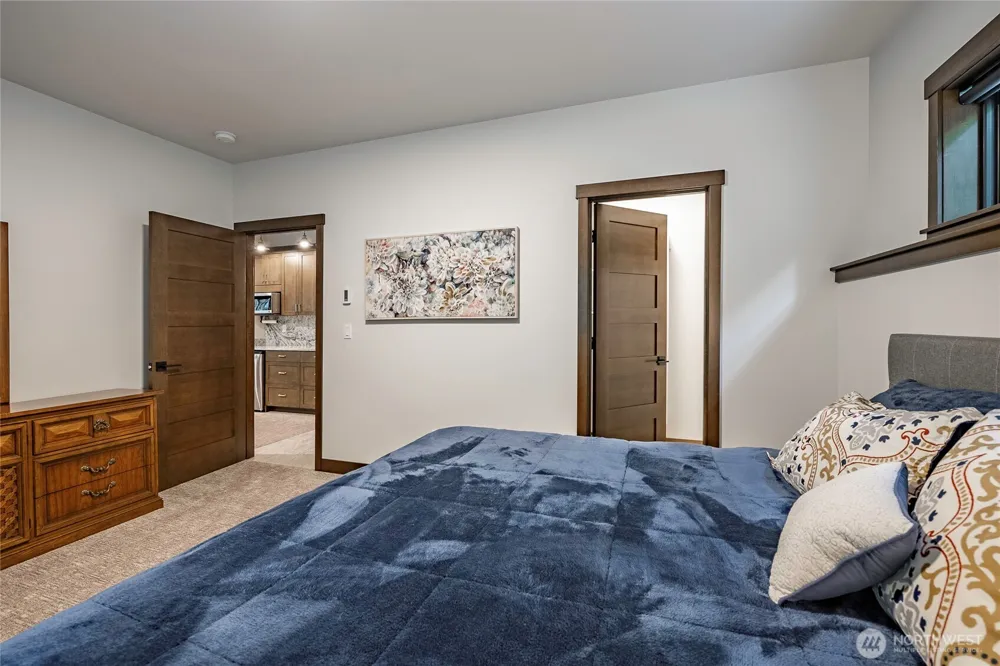 697 Axelson Road Bellingham, WA 98229