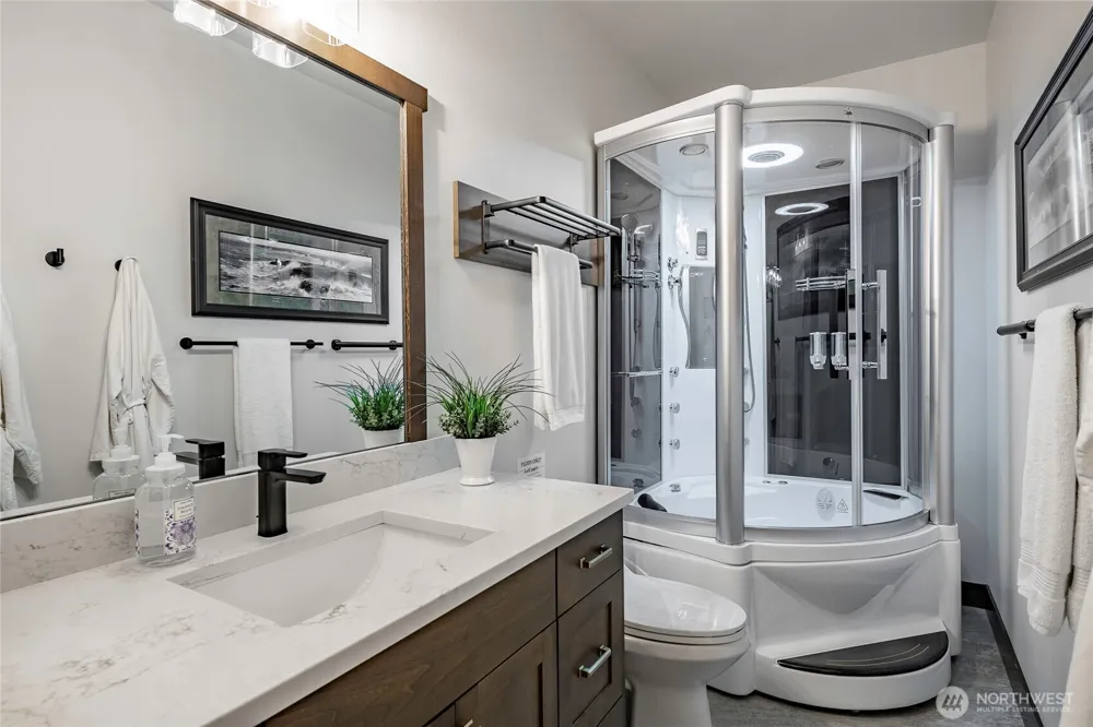 697 Axelson Road Bellingham, WA 98229