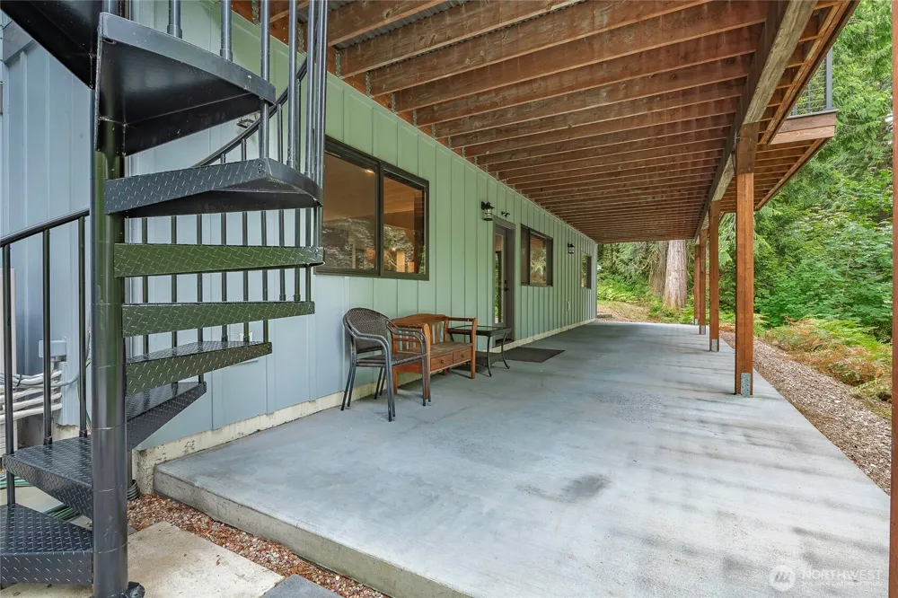 697 Axelson Road Bellingham, WA 98229