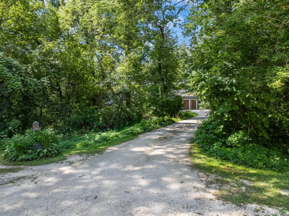6813 Woodbine Court SE Rochester, MN 55904