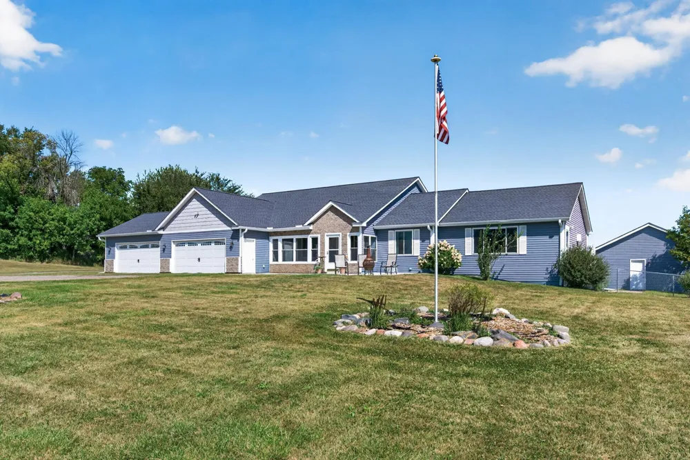 10620 Cain Road Corcoran, MN 55374