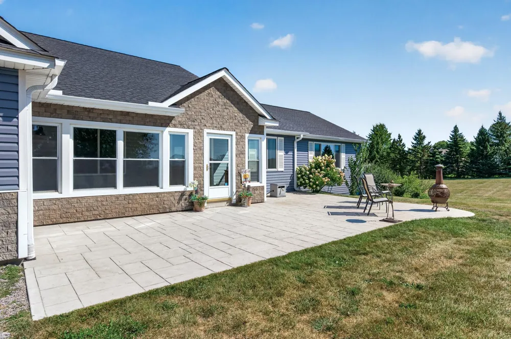 10620 Cain Road Corcoran, MN 55374