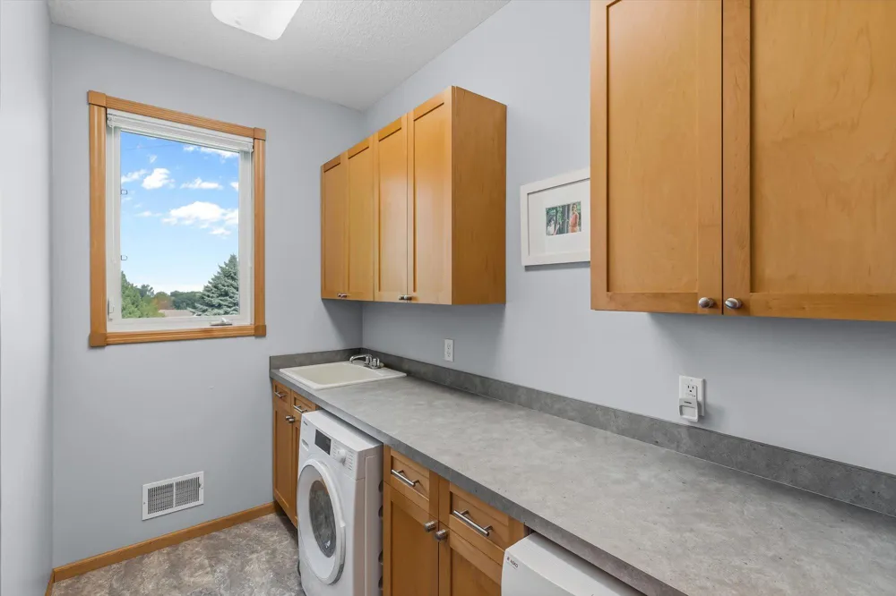 9200 138th Street W Savage, MN 55378